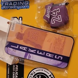 IPhone xr and airpods case bundle